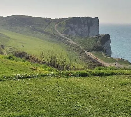 Casa vacanze Chez Romy, Maison Avec Parking Et Jardin Le Tilleul